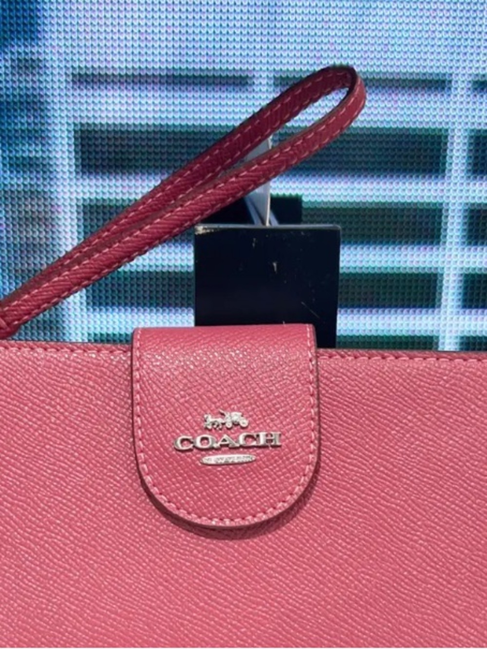 Coach Pink Leather Tech Phone Wallet Wristlet - Picture 2 of 15